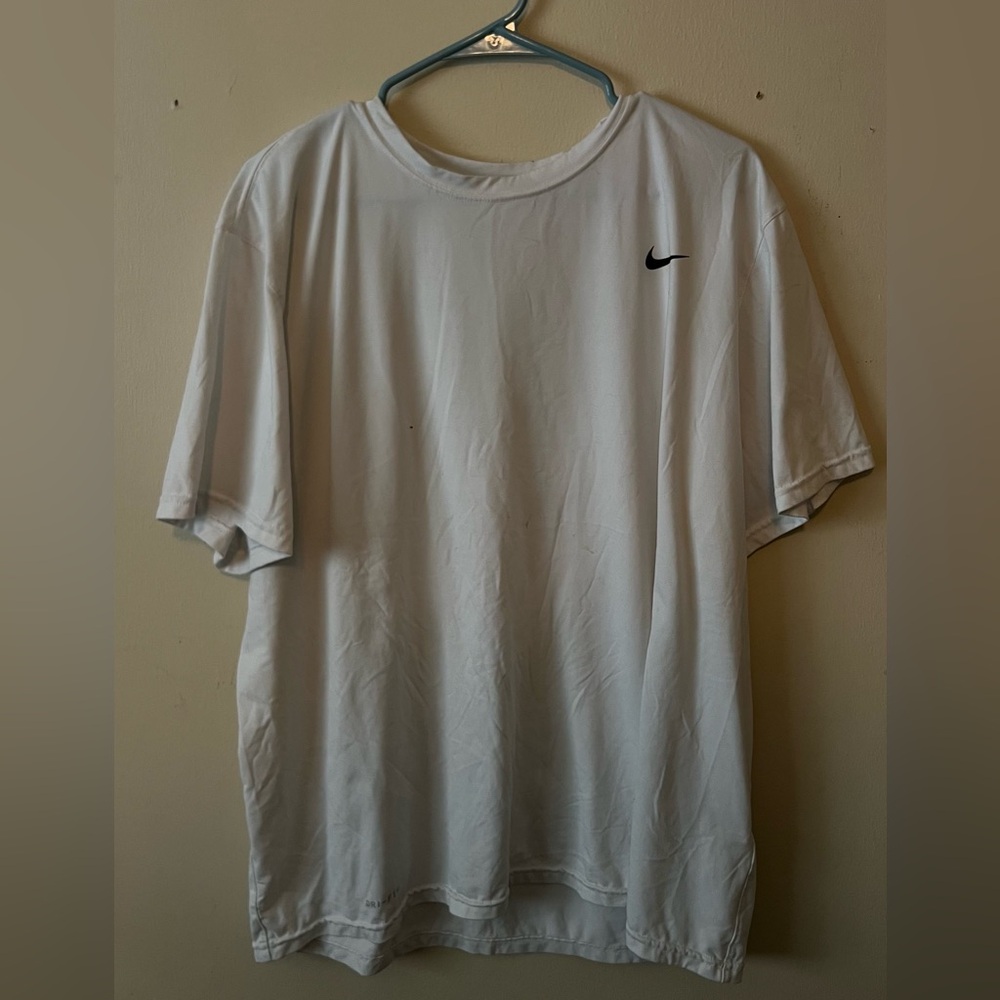 White Nike drifit tee